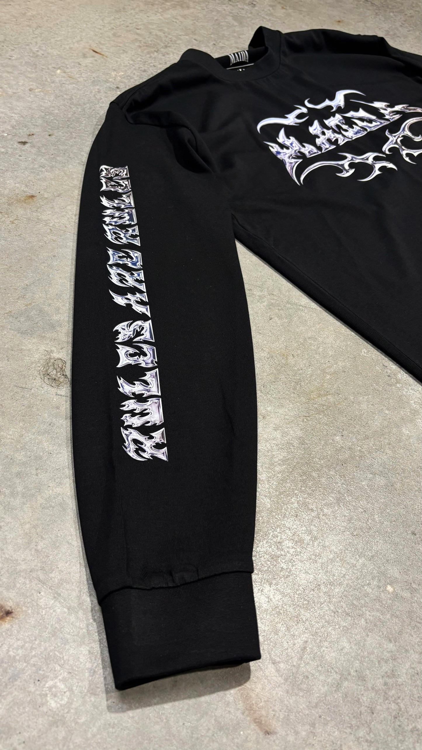 Chrome Longsleeve Black